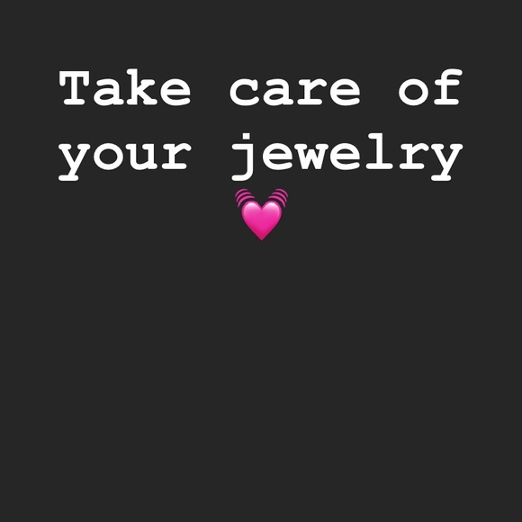 WHITE BUFFALO TURQUOISE BIG STATEMENT EARRINGS - Picture 10 of 13